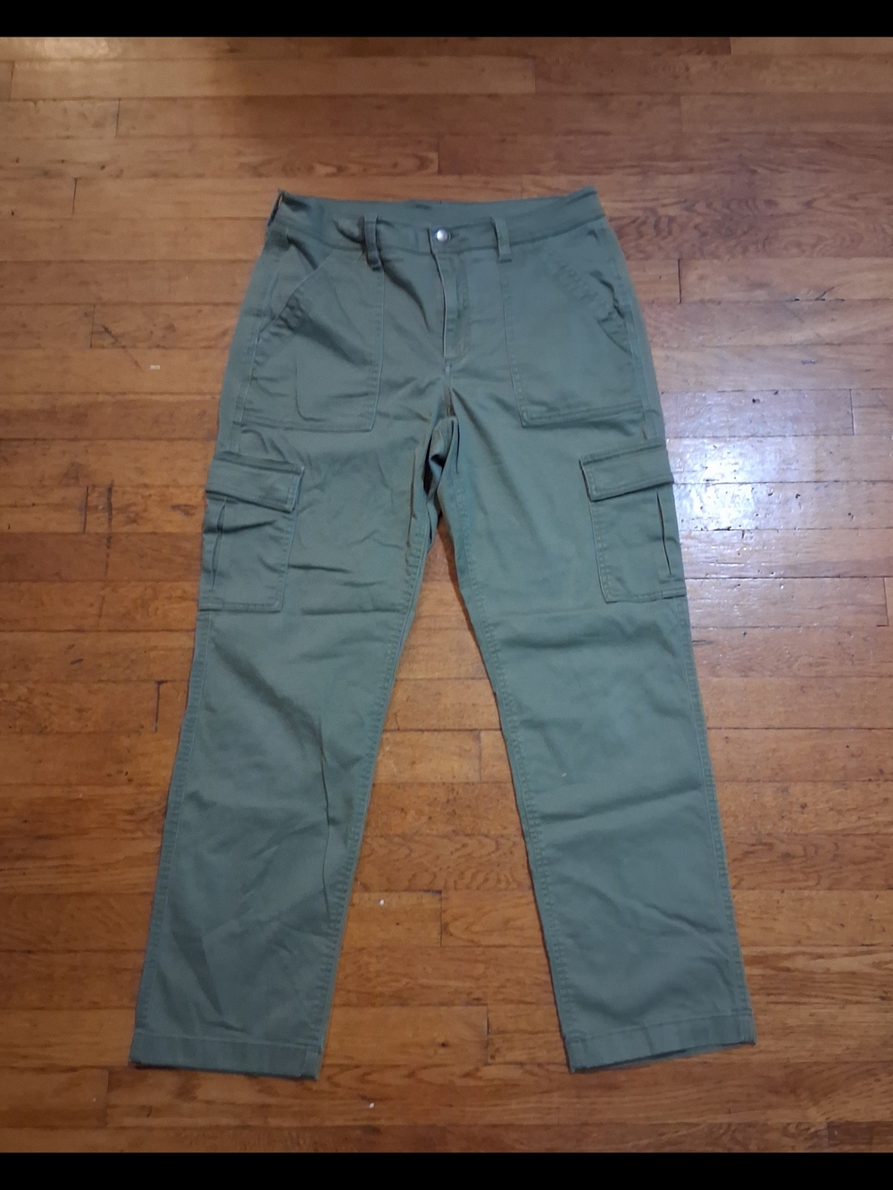 Women's L.L. Bean Olive Cargo Pants